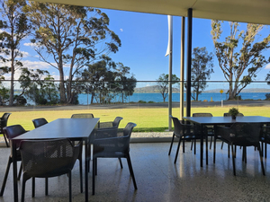 Parkside Bar And Kitchen