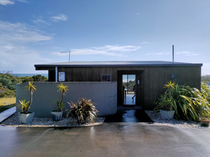 Rocky Cape Retreat