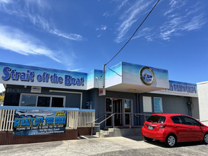 Strait Off The Boat Takeaway
