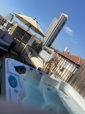 Molcho Neve Tzedek Apartments by Master