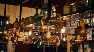 Night Kitchen מטבח לילה