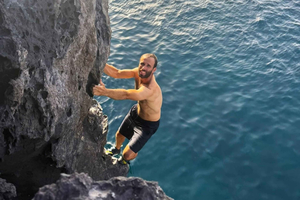 aventura de escalada en solitario en Deep Water