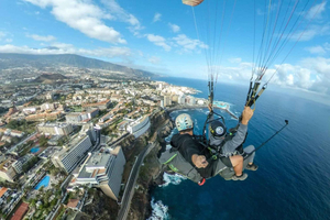 Paragliding in Puerto de la Cruz