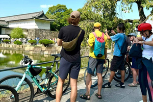 3-timers e-cykeltur i byens flodområder