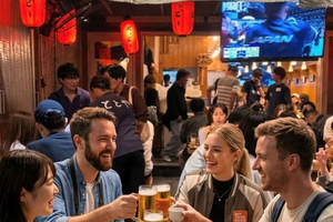 Asakusa Local Bar & Izakaya Crawl Tour