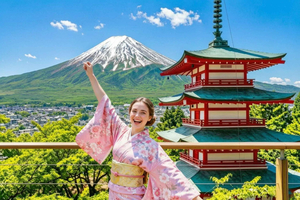 Mt. Fuji & Hakone Tour: Arakurayama, OshinoHakkai, Owakudani