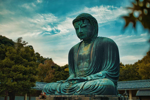 Private Tokyo Day Escape: Kamakura, Yokohama & Daikoku PA
