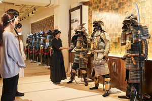 Samurai Ninja Museum Asakusa: Guided Tour & Ninja Experience