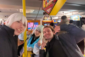 Tokyo: Akihabara Retro Gaming Experience with Androids