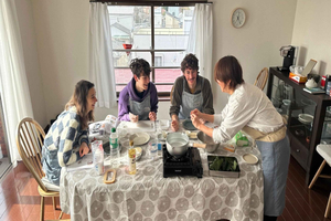Tokyo Haneda: Hands-On Wappa Bento & Japanese Culture