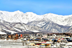 Tokyo/Nagano: Hakuba Valley & Togakushi Shrine 2-Day Tour