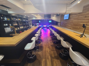 Live Cafe&Bar AMASTAGE Akihabara Honten