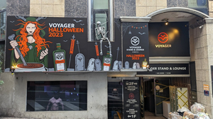 Voyager Stand Shibuya Music Bar