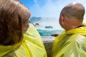 Vanuit dagtour naar de Niagarawatervallen + optie boot en reis
