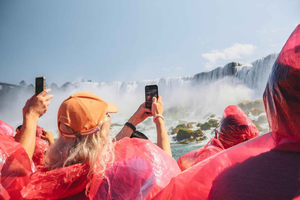 Niagara watervallen: Rondleiding met Behind the Falls & boottocht