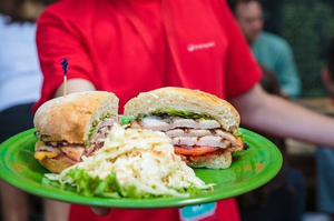 Old Town Toronto Food and History Tour with St. Lawrence Market