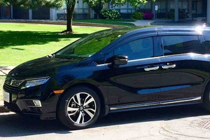 Private Transfer from Toronto Pearson Airport to Niagara