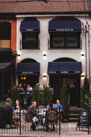Cafe Renée