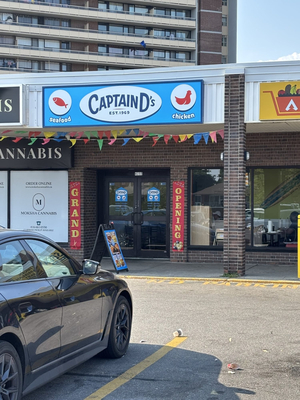Captain D's