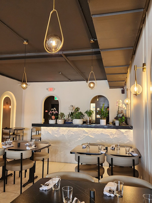 Denj restaurant and bar