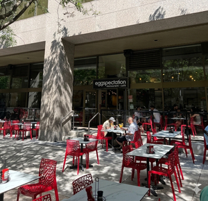 eggspectation - Bay Street (Toronto)