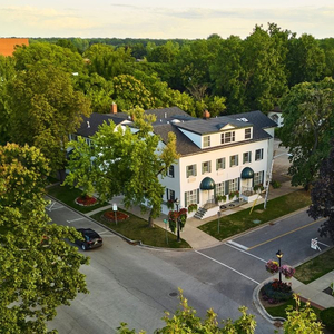 Moffat Inn