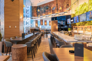 Moxies Toronto Downtown Restaurant