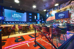 Real Sports Bar & Grill