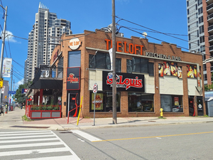 St. Louis Bar & Grill
