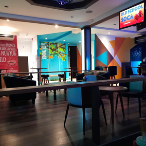 Apex Bar and Grill