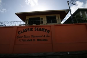 Classic Seamen (Villa Capri)