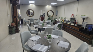 EraE Bistro and Cafe