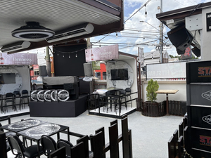 Fitt St. Bar