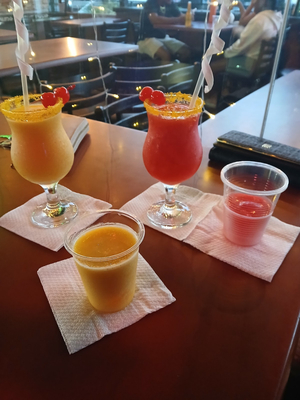 Frankie’s Bar