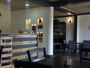 Monty’s: Restaurant & Bar