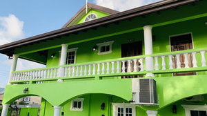 PeSheres Inn & Spa