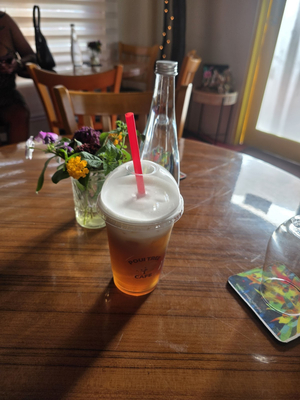 Poui Tree Cafe