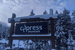 Vancouver city tour & Adventure at Cypress Mountain Private
