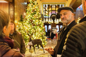 Vancouver: Holiday History and Hot Chocolate Tour