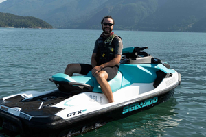 Jetski til Bowen Island, inkl. øl, vin, kaffe eller iskrem