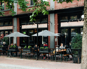 The Lamplighter Public House