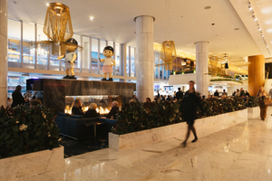 The Lobby Lounge & Rawbar