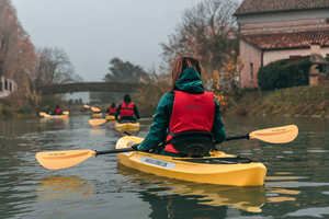 Venise : Excursion en vélo et en kayak sur le fleuve Brenta avec boisson