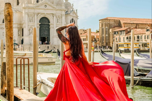 Venedig: Fotoshooting mit fliegendem Kleid und Video-Option