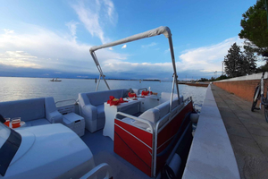 Venise : croisière privée au coucher du soleil dans la lagune nord avec apéritif