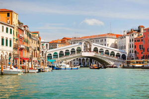 Secrets of the City Walking Tour with Gondola Ride Option