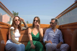 Venezia: tour in barca semi-privato al tramonto con prosecco