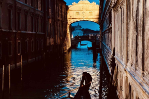 Venice: A Romantic Gondola Ride under the Bridge of Sighs