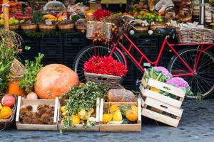 Venice: Market Tour and Meal at a Local's Home