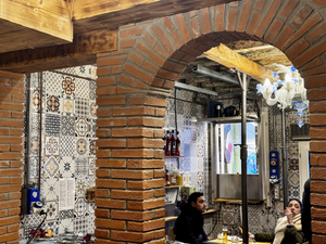 Cucina Locale Al Giardino Segreto